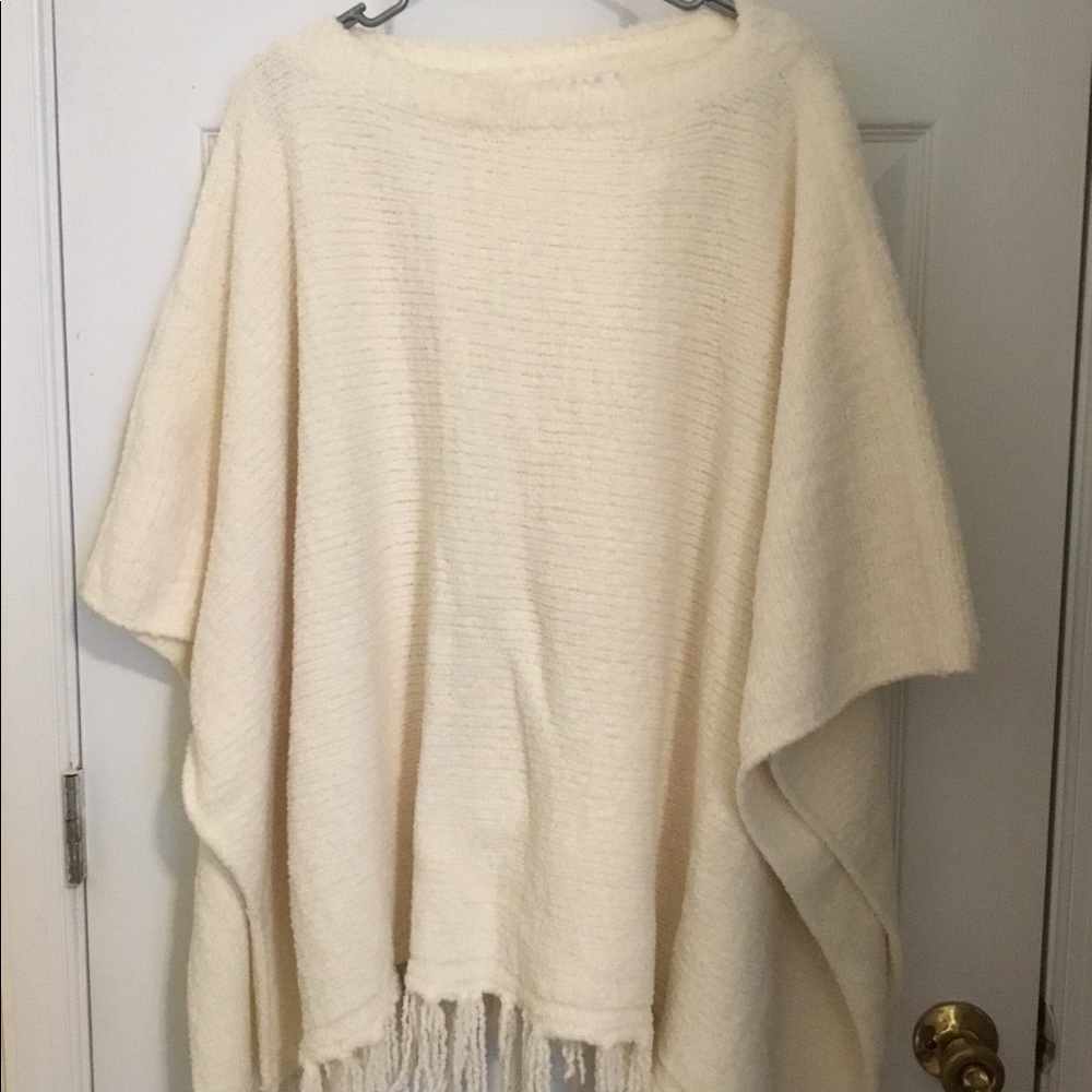 CJ Banks Poncho Cream OS